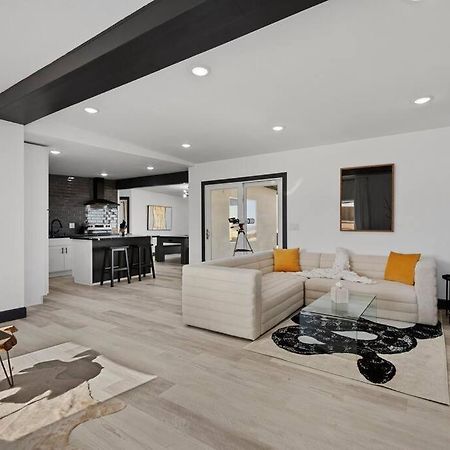 Sunfair Heights Star Gazers Modern Home On 5 Acres Of Land! מראה חיצוני תמונה
