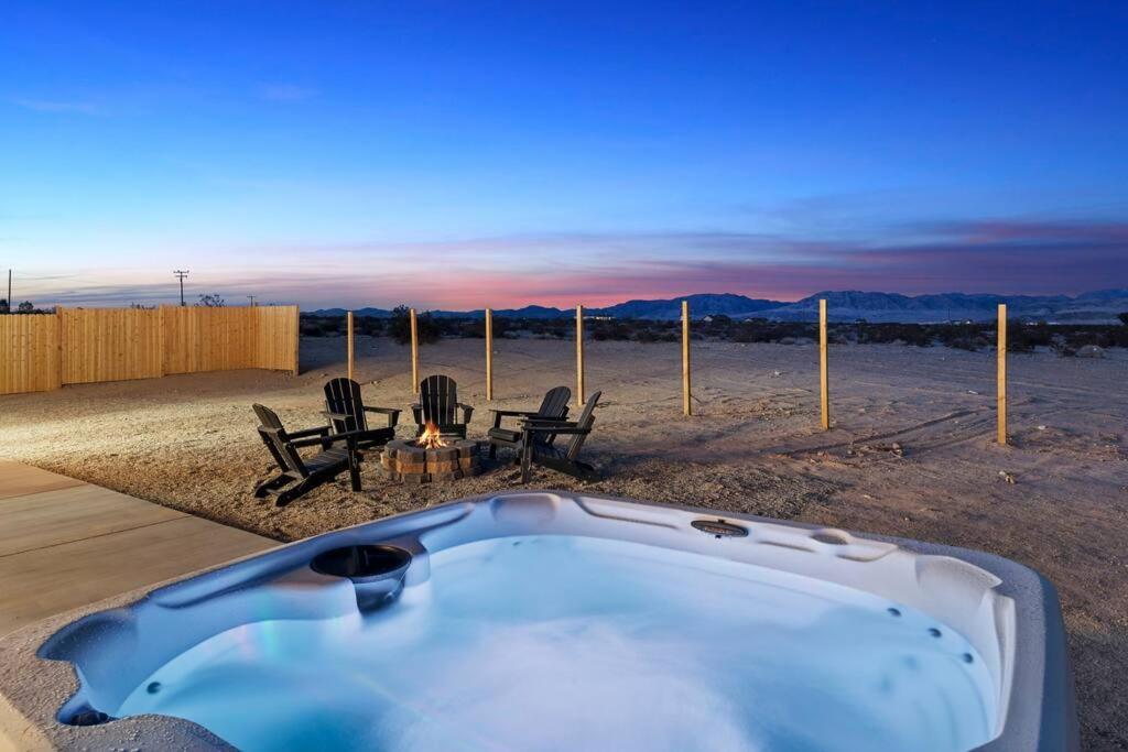 Sunfair Heights Star Gazers Modern Home On 5 Acres Of Land! מראה חיצוני תמונה